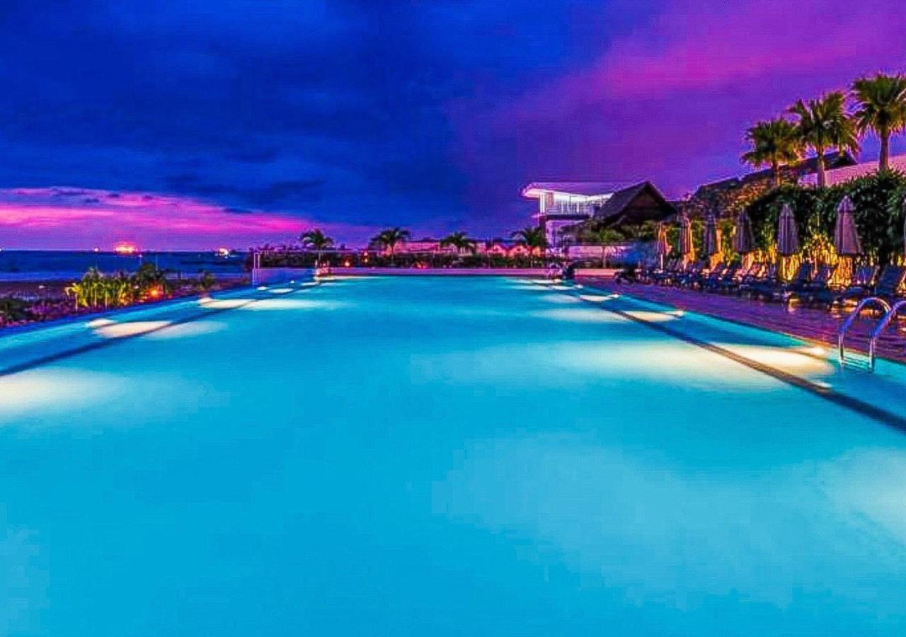 By Ihg Hotel 5*